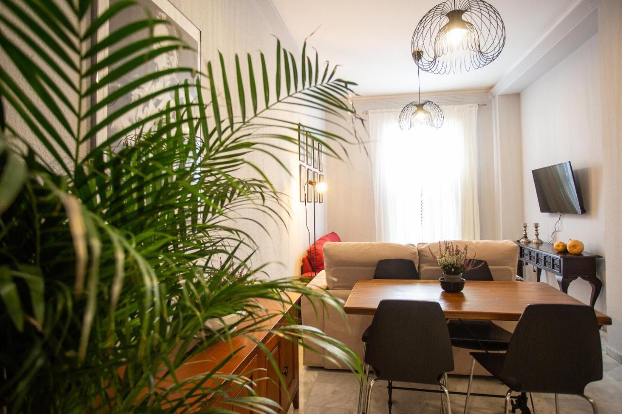 Wish Suite Torres De Sevilla Extérieur photo